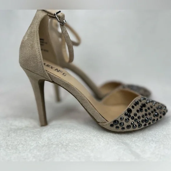 Mix No 6, suede peep toe with black jewels. - Picture 2 of 5